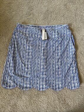 Fairway & Greene Blue and White Floral Scalloped Hem Skort